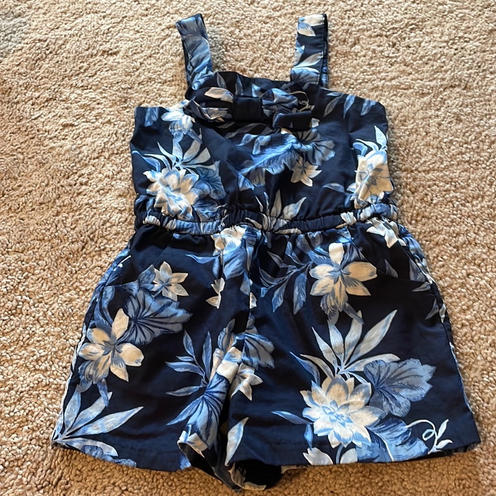 Janie and Jack girl size 2T romper